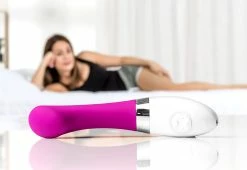 Buy 🔔 Lelo Gigi 2 Personal Massager by Lelo, Inc. 👏