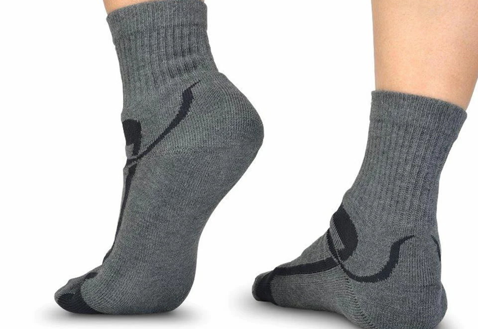 Best reviews of ✨ Men’s Moisturizing Gel Pain Relieving 🧦 Socks by SILIPOS Holding LLC 🤩 - Image 4