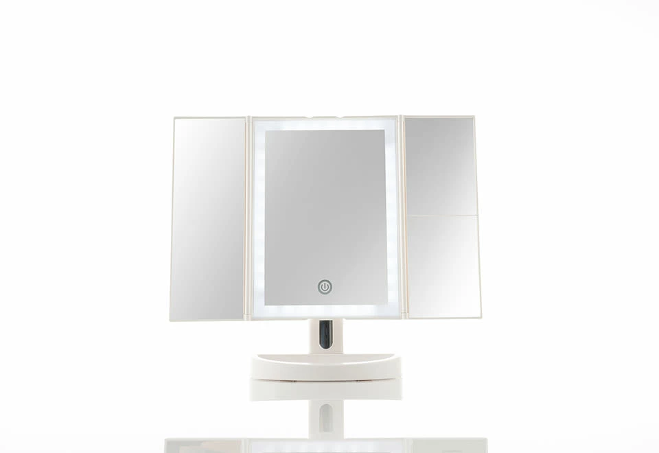 Brand new 😍 Premium Multiple Magnification Vanity Mirror by FarB Trading Ltd. 🤩 - Image 13