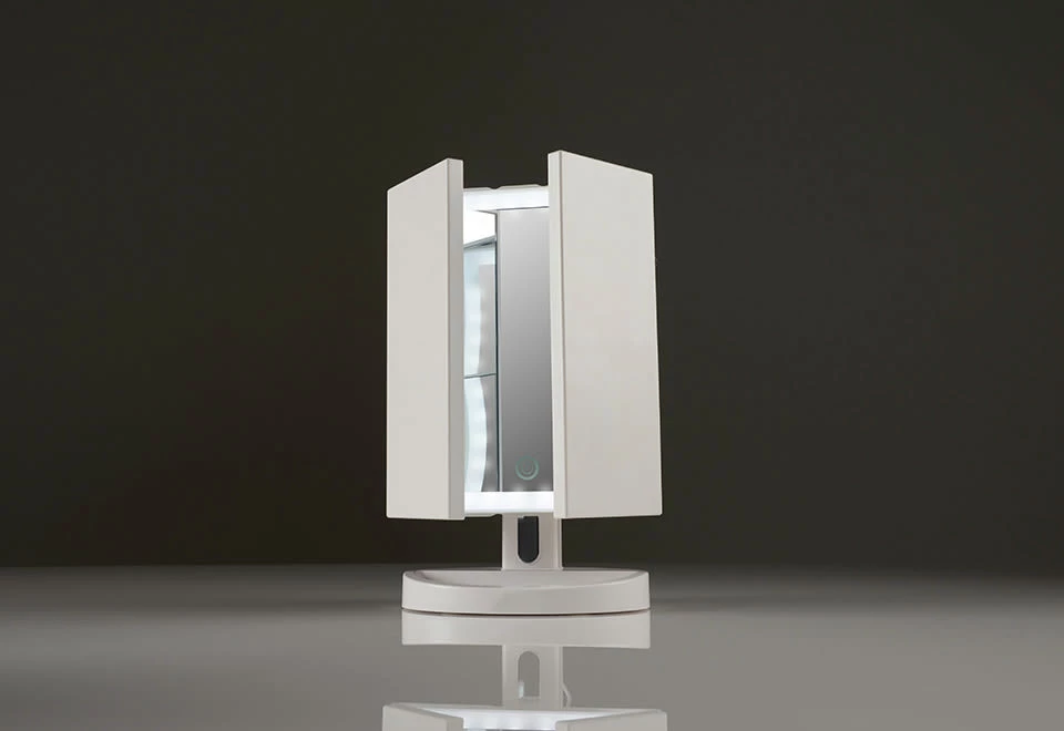 Brand new 😍 Premium Multiple Magnification Vanity Mirror by FarB Trading Ltd. 🤩 - Image 5