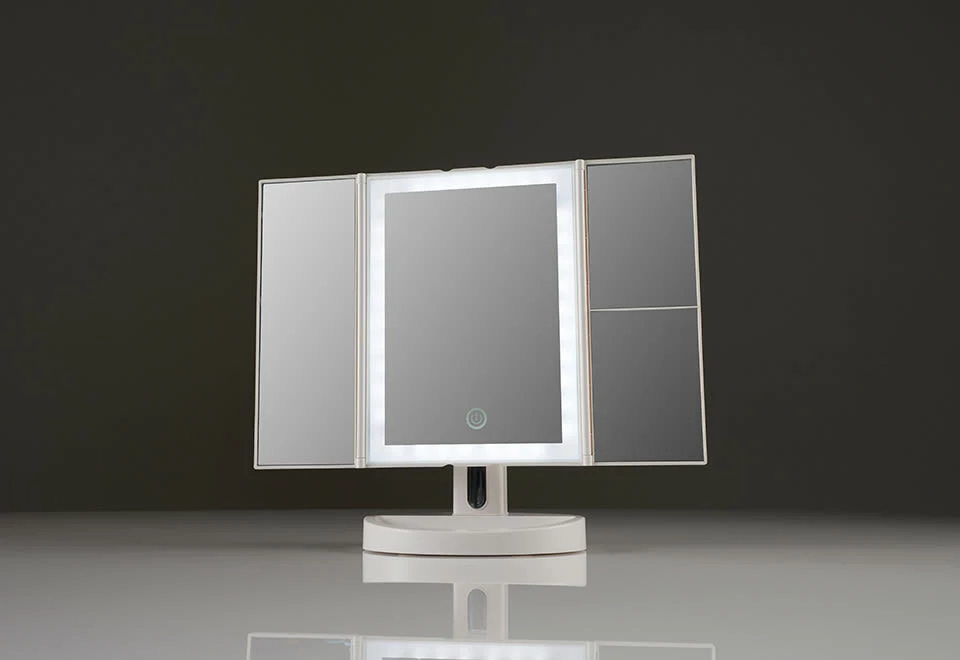 Brand new 😍 Premium Multiple Magnification Vanity Mirror by FarB Trading Ltd. 🤩 - Image 8
