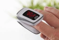 Flash Sale ✨ Realtime Oxygen Meter by Pain Management Technologies 🔥