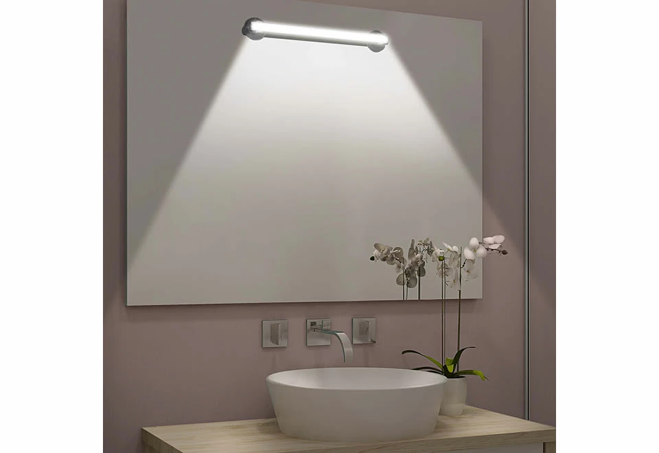 Flash Sale ๐คฉ Versatile LED Vanity Light by Jobar International Inc. โญ - Image 4