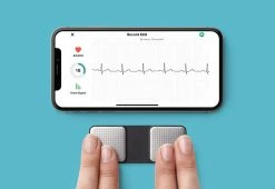 New 🛒 Portable EKG by AliveCor, Inc. 🥰
