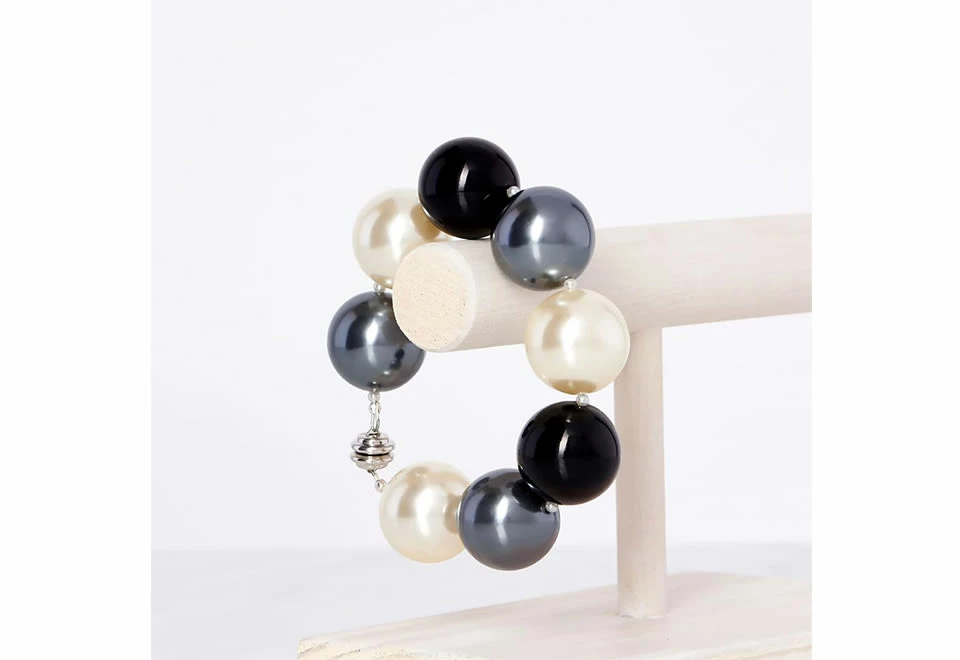Flash Sale ๐งจ Cooling Pearl Bracelet by Hot ๐ง Girls Pearls , LLC โญ - Image 10