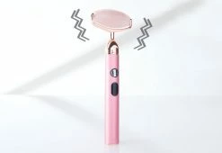 Brand new 🌟 Massaging Rose Quartz Facial Roller by Dastmalchi LLC - Vanity Planet 🔔